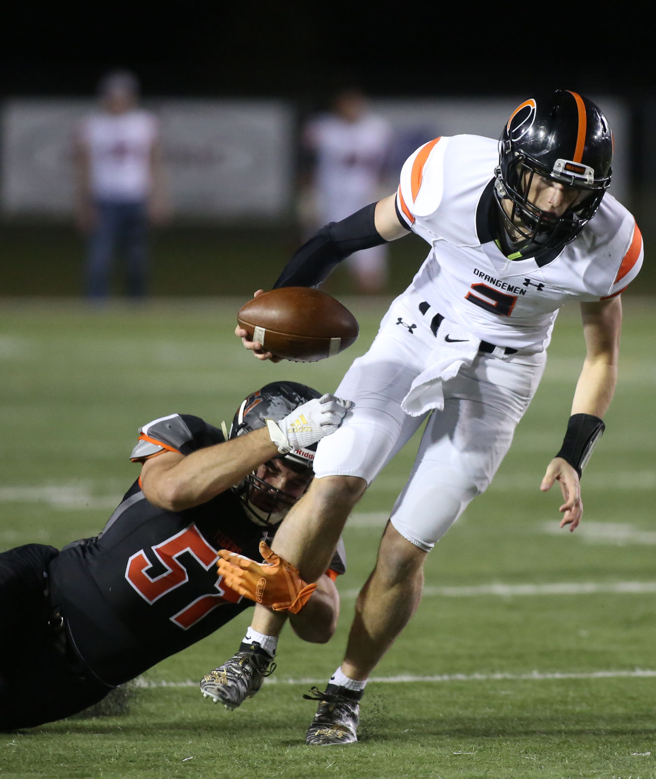 p10-19-19HHSfbBeatrice5.jpg